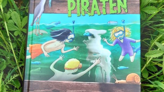 „Die grünen Piraten. Plastikplage im Bibersee“ – Andrea Poßberg, Corinna Böckmann
