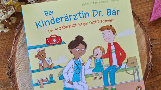 „Bei Kinderärztin Dr. Bär“