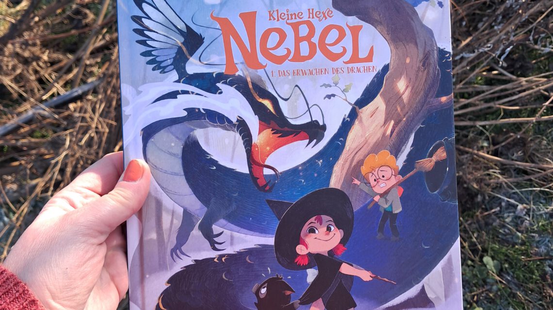 Ein Kindercomic: „Kleine Hexe Nebel. Das Erwachen des Drachen“