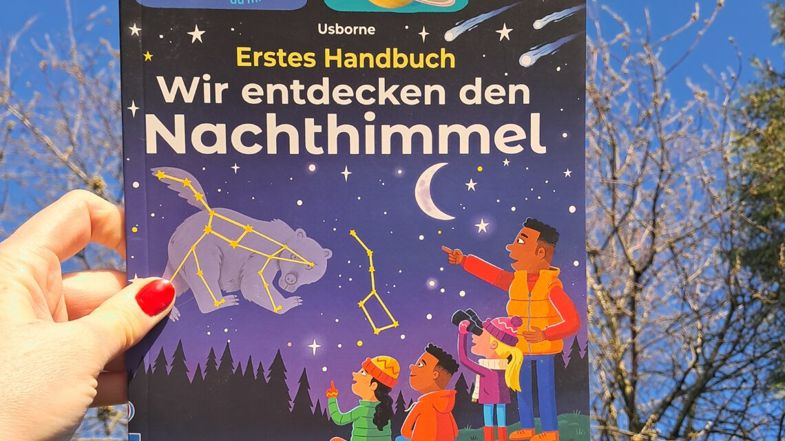 „Erstes Handbuch: Wir entdecken den Nachthimmel“