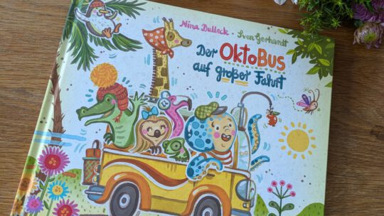 „Der Oktobus auf großer Fahrt“ – Nina Dulleck, Sven Gerhardt